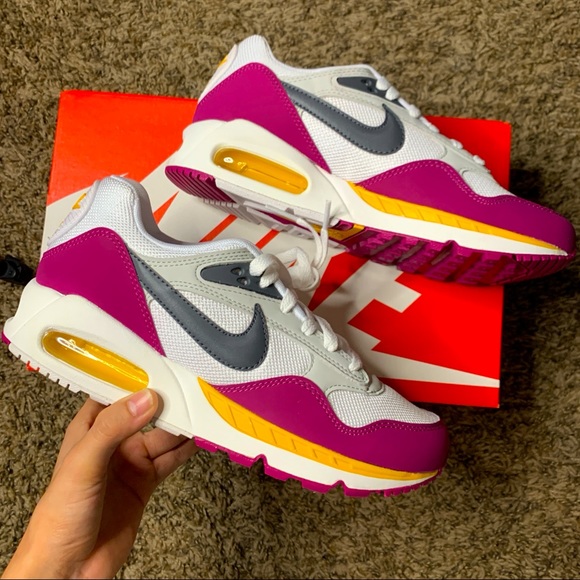 Nike Shoes - NWT Nike Air Max Correlate ✨